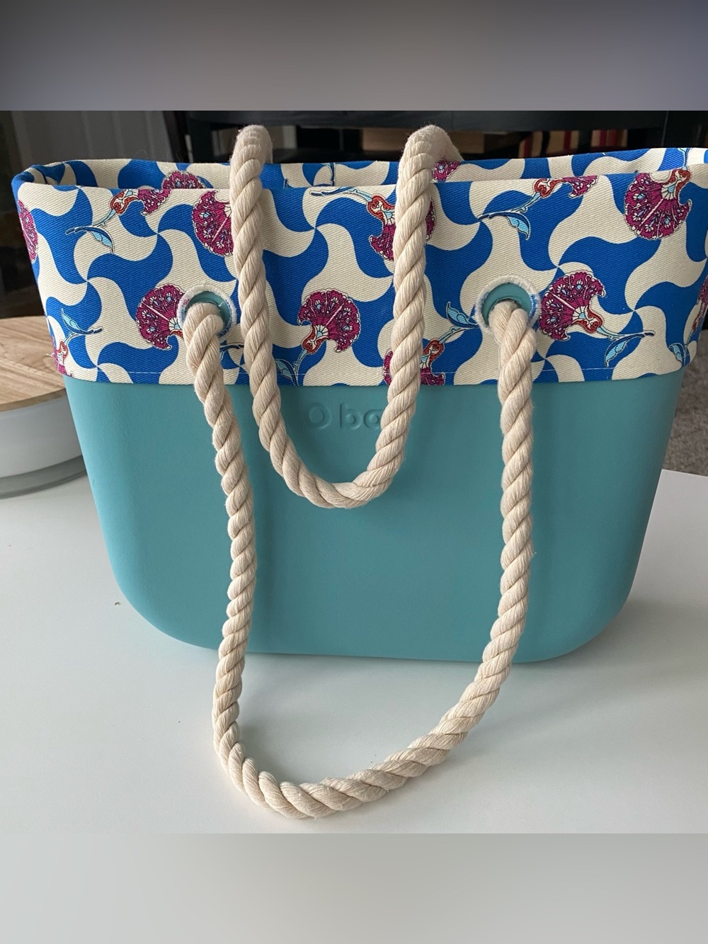 Nwot ~ beach Aqua Teal Tote with Patterned Canvas Trim and Rope Handles